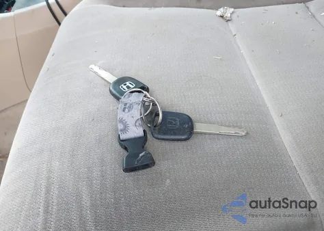 2005 Honda Accord 2.4 Lx from USA, damaged, VIN 1HGCM56465A004856